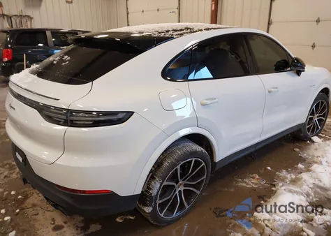 2022 Porsche Cayenne E-Hybrid/Platinum Edition Hybrid z USA, uszkodzony, nr VIN WP1BE2AY8NDA51190